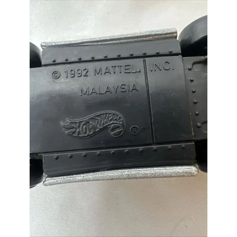 Vintage Hot Wheels 1992 Jaguar Die Cast Sports Car Toy Silver‎ Malaysia